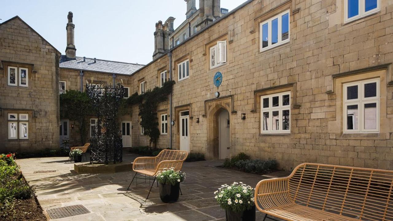 Hiding Space - St Catherine'S Hospital Apartments Bath Eksteriør bilde